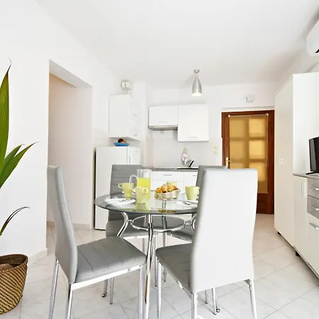 With Wifi Rabac, Labin - 17739 Apartment